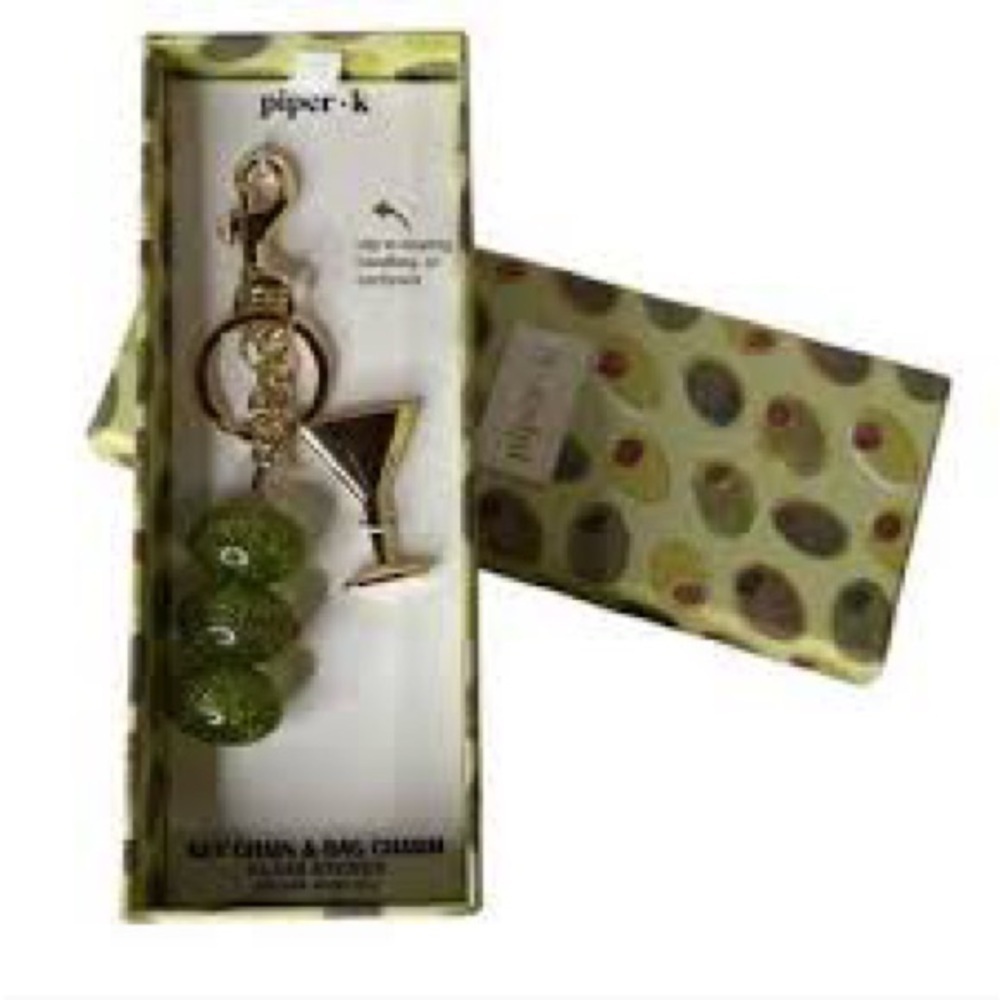 Piper k Olive martini Keychain & Bag Charm - Picture 1 of 6